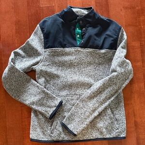 Prince & Fox Gray and Black snap top layer